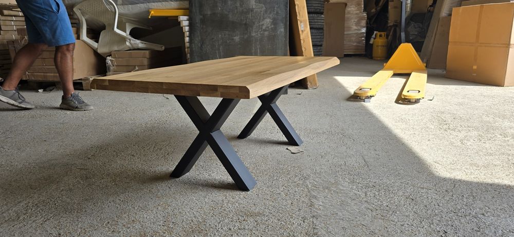 Дървен плот за холна маса