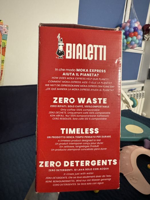 Кофеварка Bialetti Moka Express серебристый