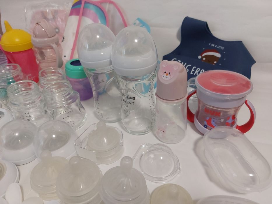 Лот от 2 големи и 4 малки стъклени шишета на Philips Avent