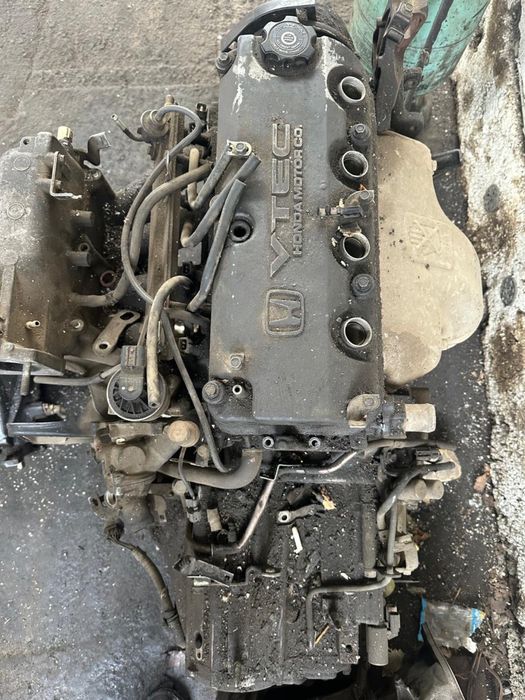 Продам мотор с коробкой Honda Shuttle (запчасть)