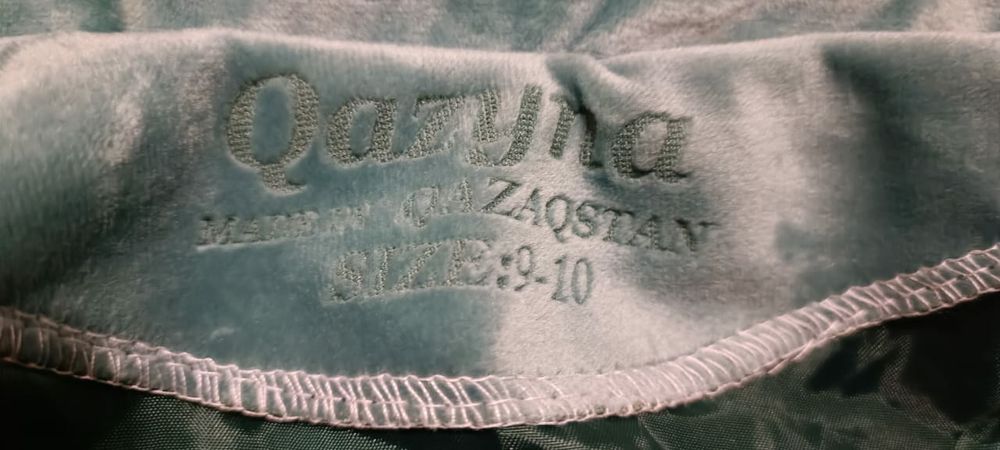 Продам казахскую  одежду