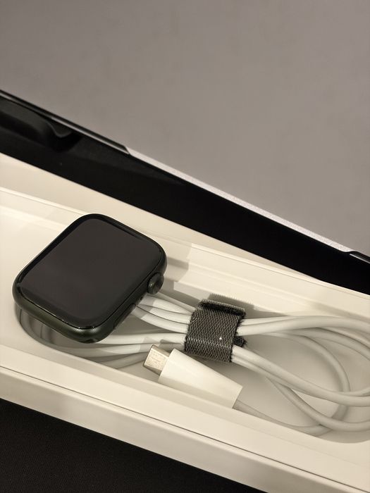 Apple watch 7 45mm GREEN