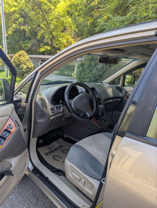 Продам Lexus rx 300