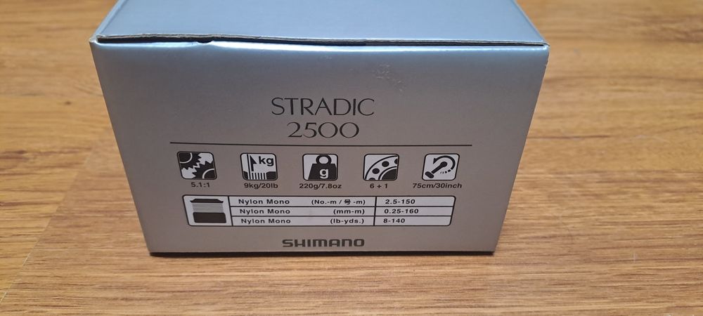 Макара Shimano Stradic 2500 FM