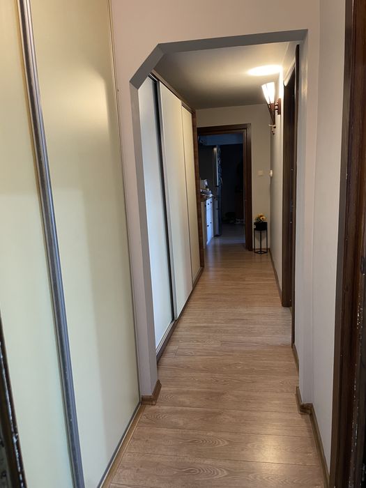 Vand apartament 2 camere, etaj 3/4