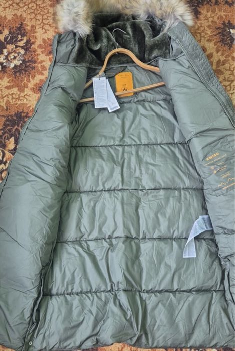 Продам женские куртки НОВЫЕ