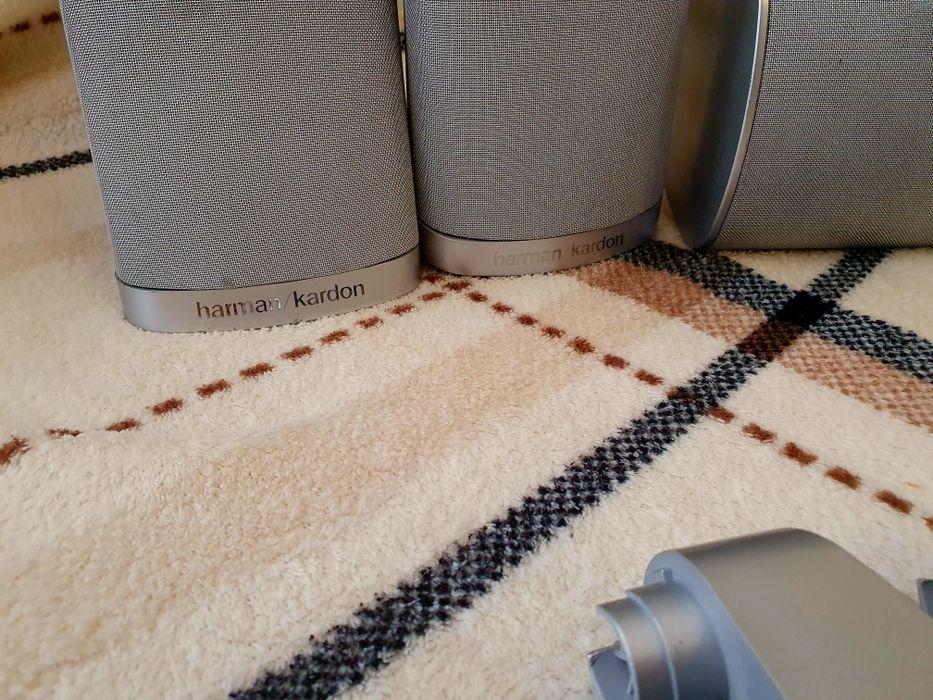 Сателитни тонколони -Harman cardon