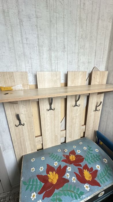 Продаётся прихожая