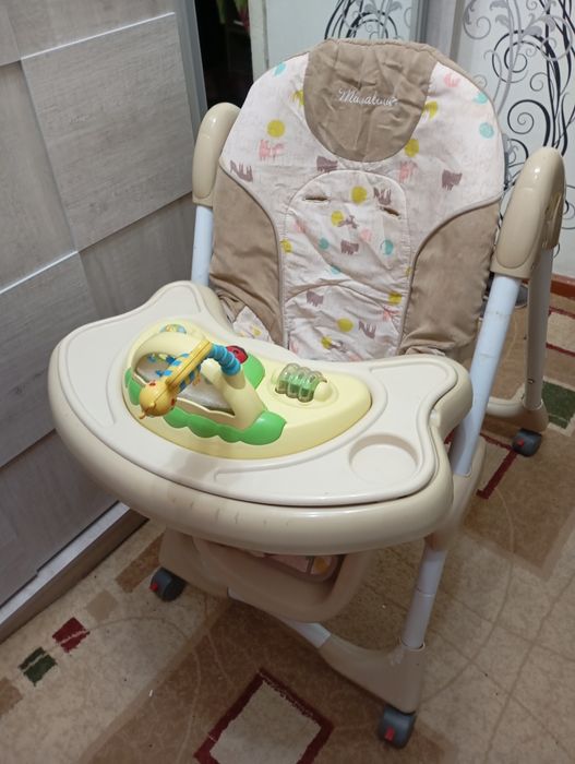 Стул для кормления