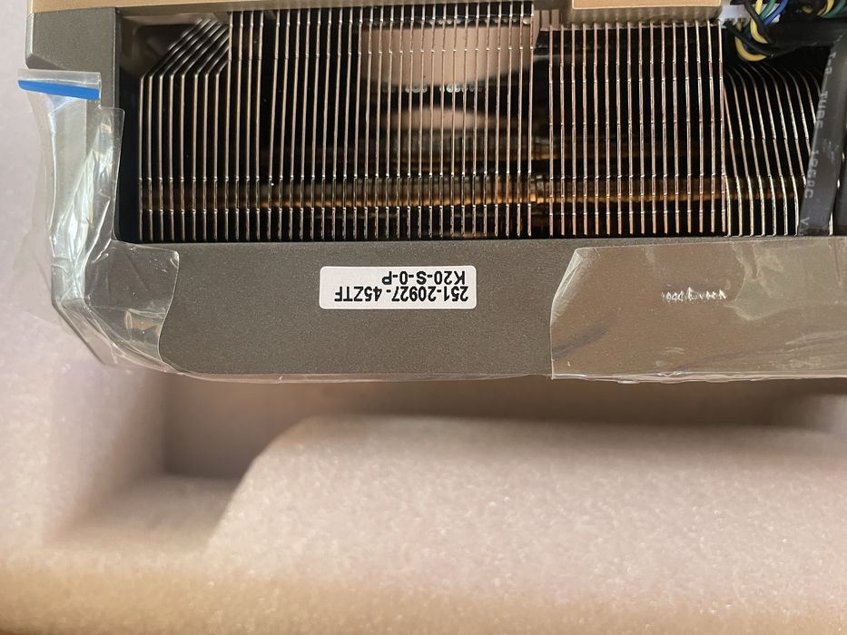 Видеокарта zotac gaming GeForce RTX 5090 solid OC новая