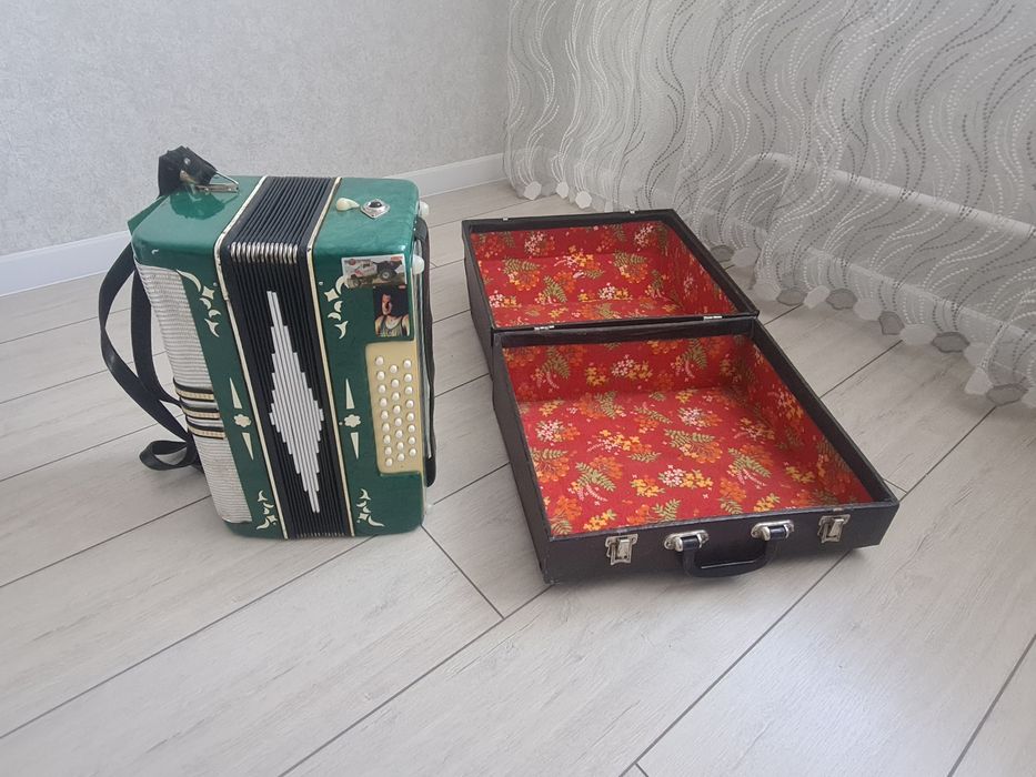 Продам гармошку " Беларусь "