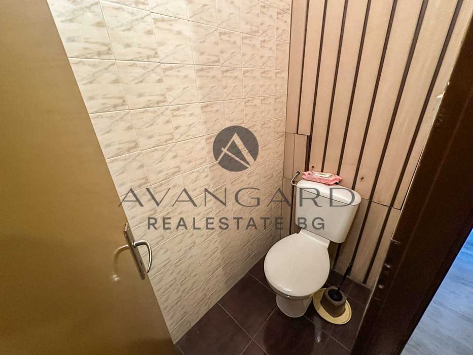 оф.23070 Просторен тристаен/ Каменица 1