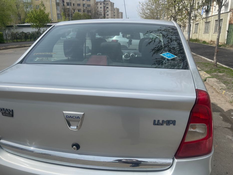 Logan Laureate an fabricație 2009