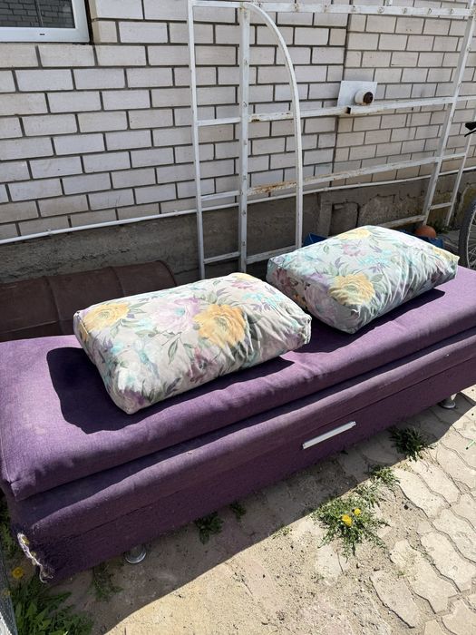 Отдам диван бесплатно