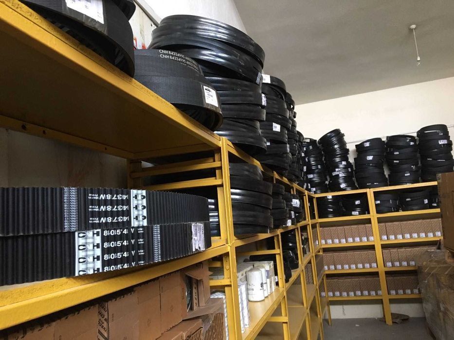 Piston si segmenti motor tractor