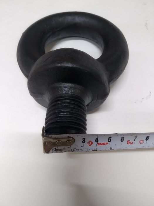 Крюк буксировочный