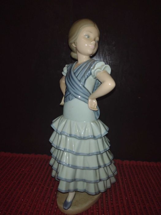 Bibelouri Nao frumoase