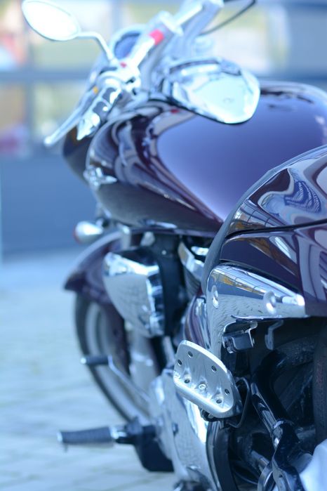 Suzuki Boulevard M90 – Putere, Stil și Confort în aceeași motocicletă!