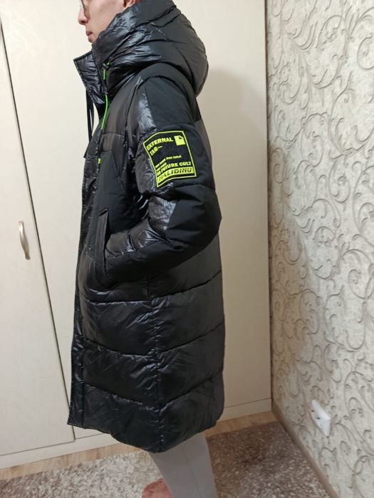 Продается зимний мужской пуховик