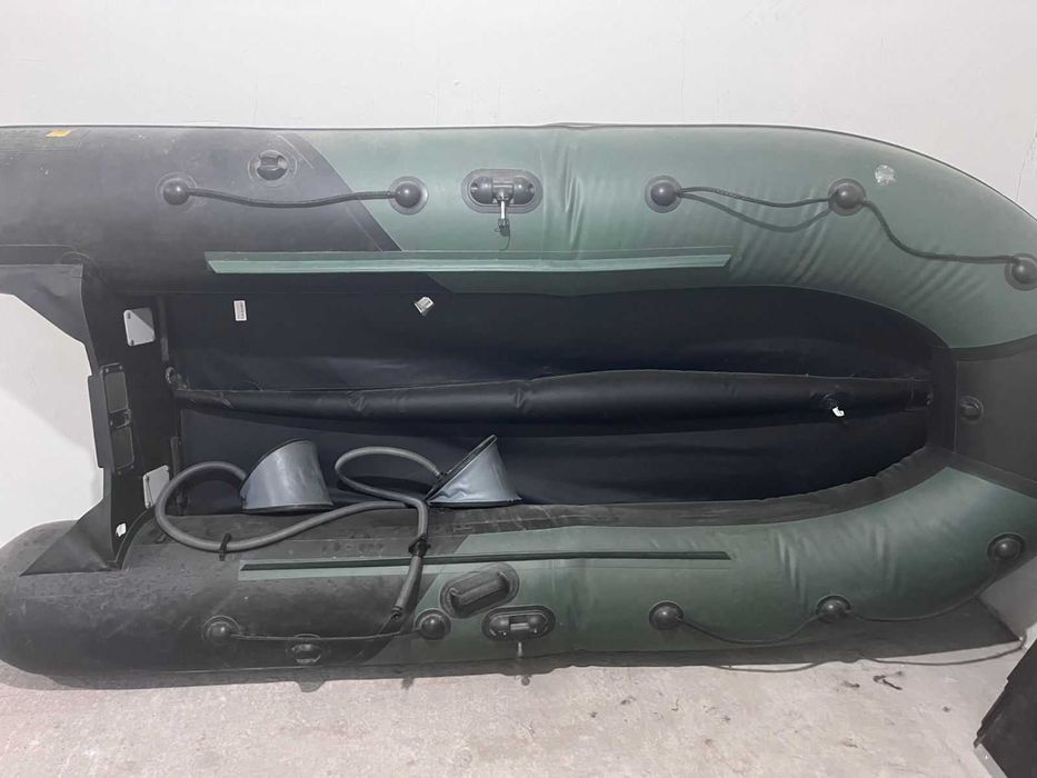 Лодка резиновая