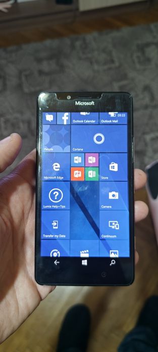Nokia Lumia 950 impecabil.