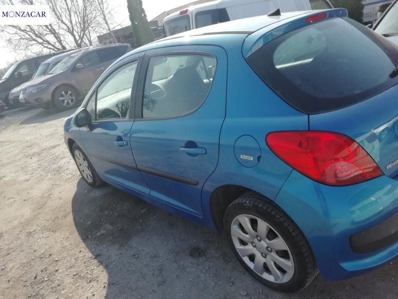 Peugeot 207 на части