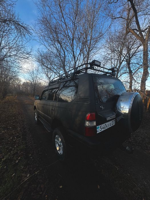 Land Cruser Prado 90