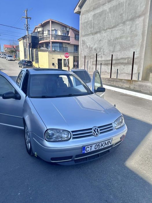 Vând  mașină Golf 4 GTI