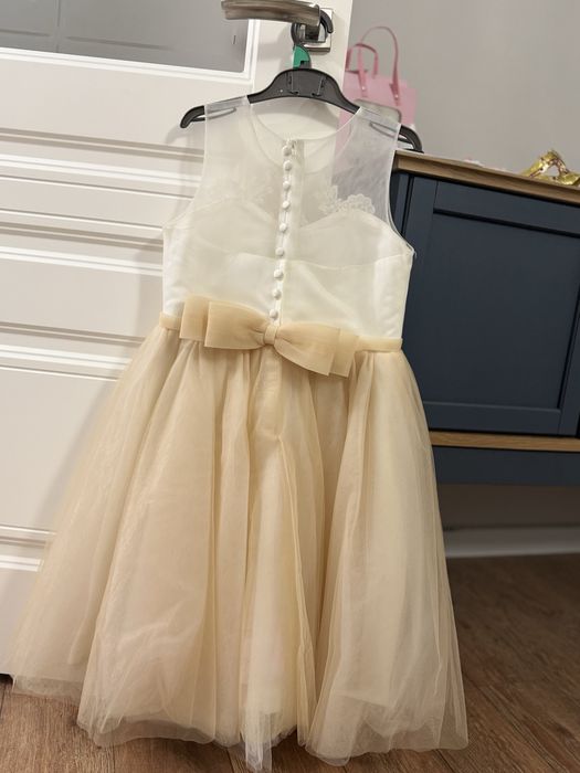 Продам детское платье