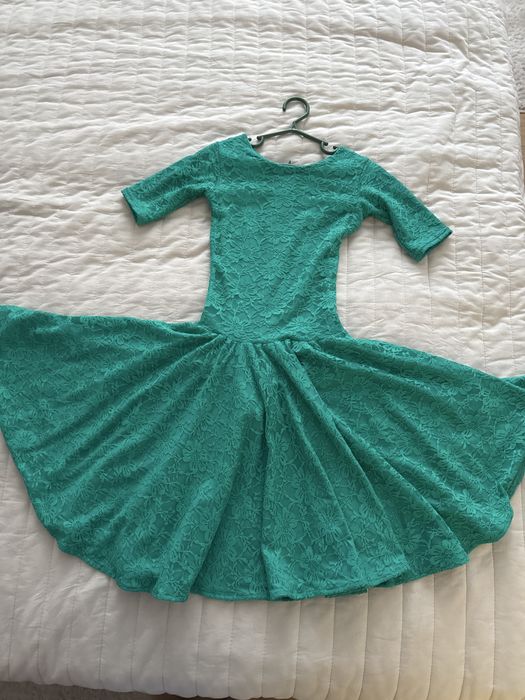 Продам  Рейтинговое нежное платье