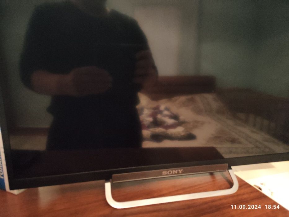 Телевизор SONI черный цвет