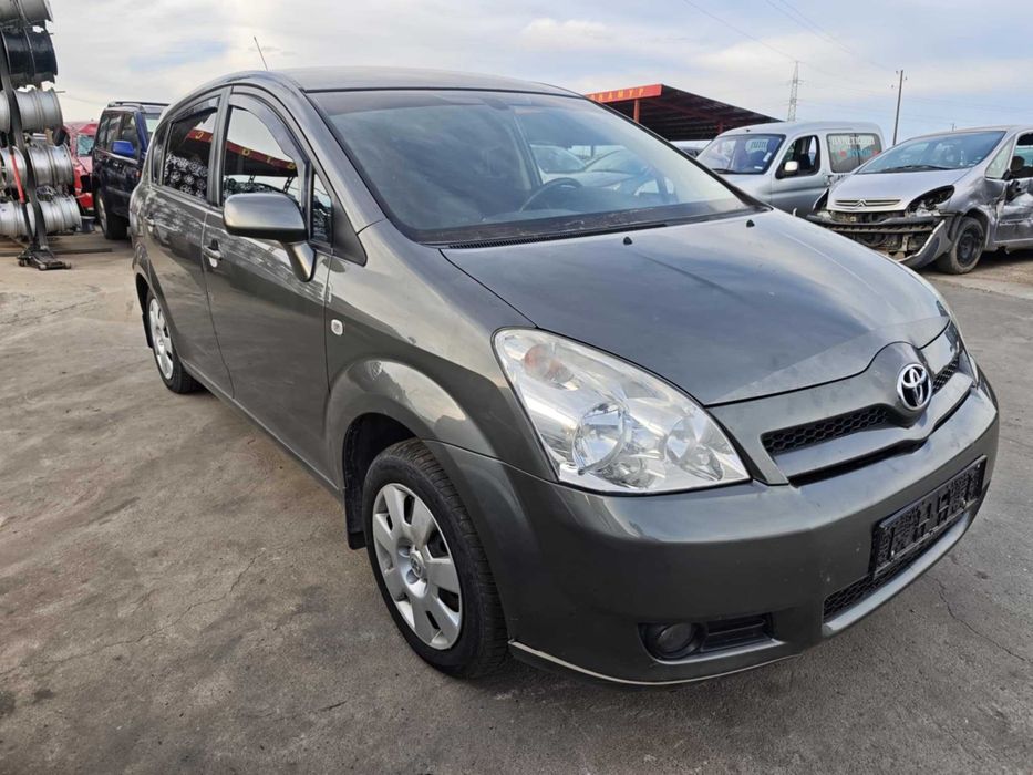 Тойота Корола Версо / Toyota Corolla Verso