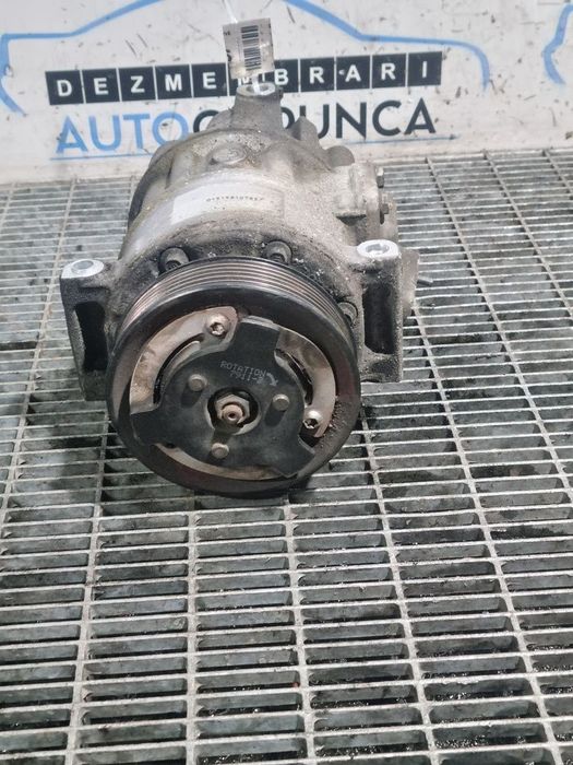 Compresor clima Volkswagen Golf V Variant 1.9 TDI 2007 - 2009 BXE BLS (1346) 1K0820859F