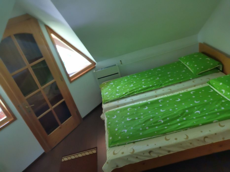 Ciubar gratis Noiembrie cabana cu 4 camere la Sovata