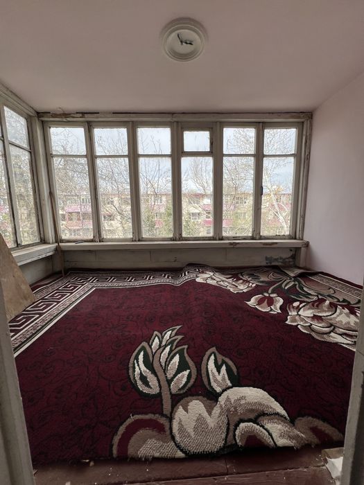 Ноҳол ресторанини орқасида  учинчи этаж уч хона