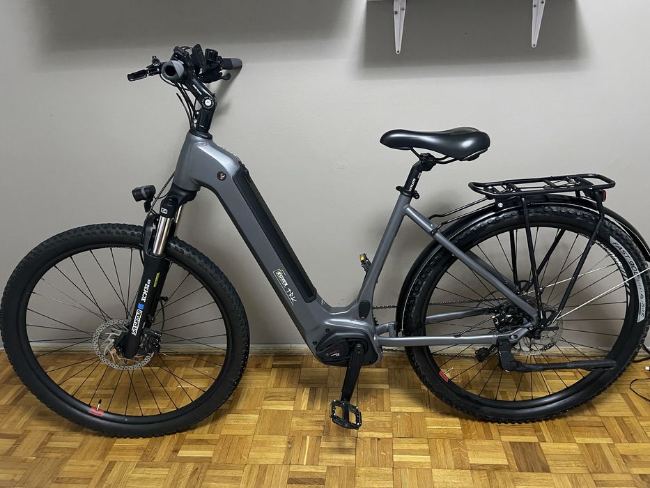 Bicicletă electrică stilus trk ca nou
