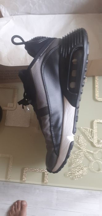 Vand adidasi Nike originali