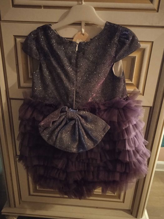 Продам детское платье