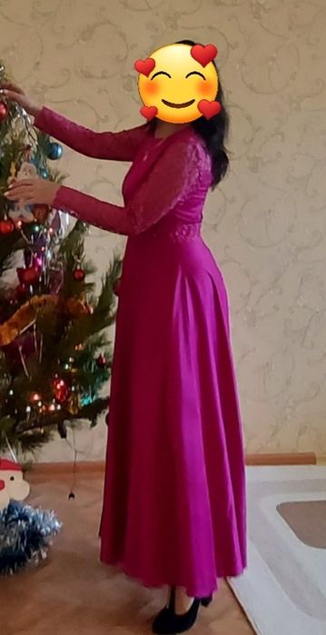 Продам платье сшитое на заказ