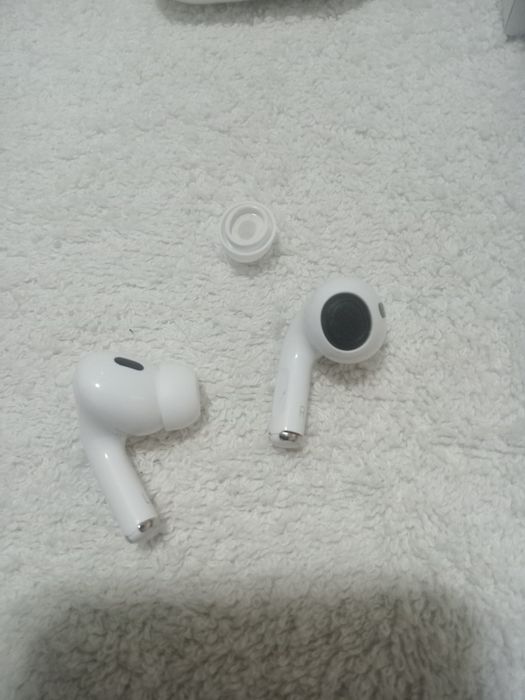 Продам Airpods pro