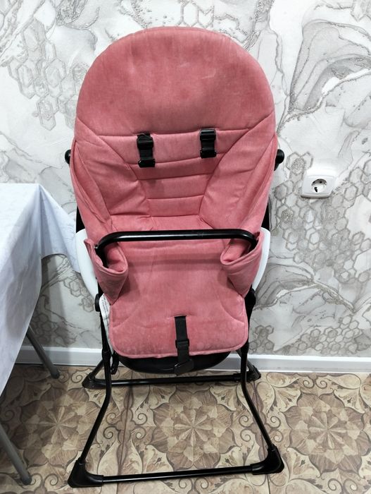 Стол для кормления ребенка