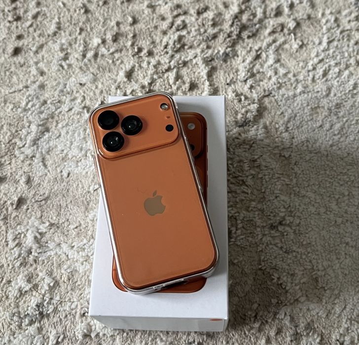 Iphone 17 pro max mini