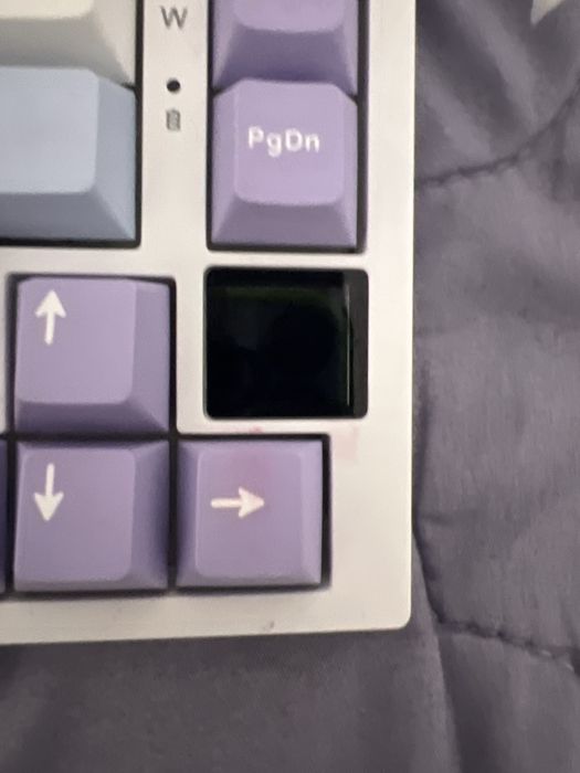 Продам клавиатуру