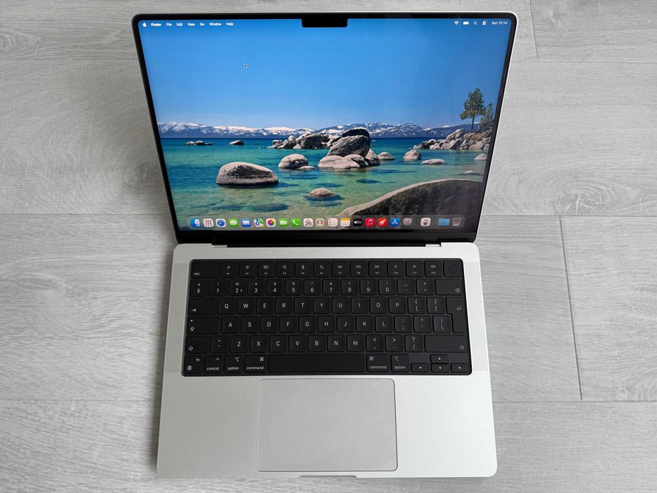 Laptop MacBook Pro 14" M4 Pro 24GB 512GB silver 3 cicluri 100% baterie ca NOU