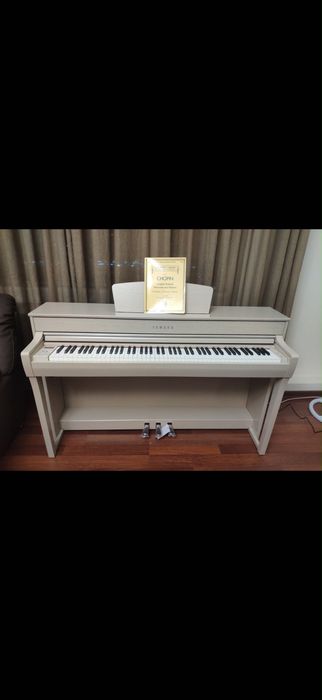 Пианино Yamaha CLAVINOVA CLP-735WA