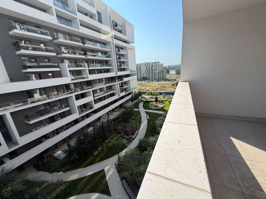 Vand Apartamente 2 camere Prima Vista