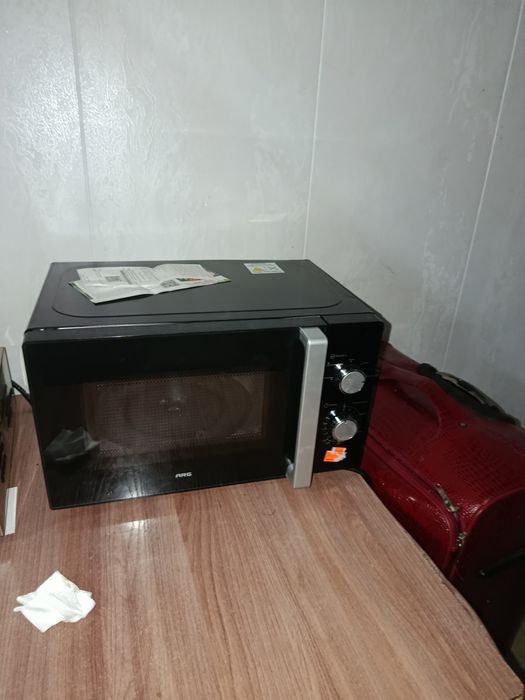 Весы , Холодильник,микроволновка ,холодильник