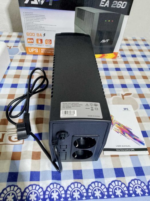 UPS AVT 600VA AVR EA260 sotiladi
