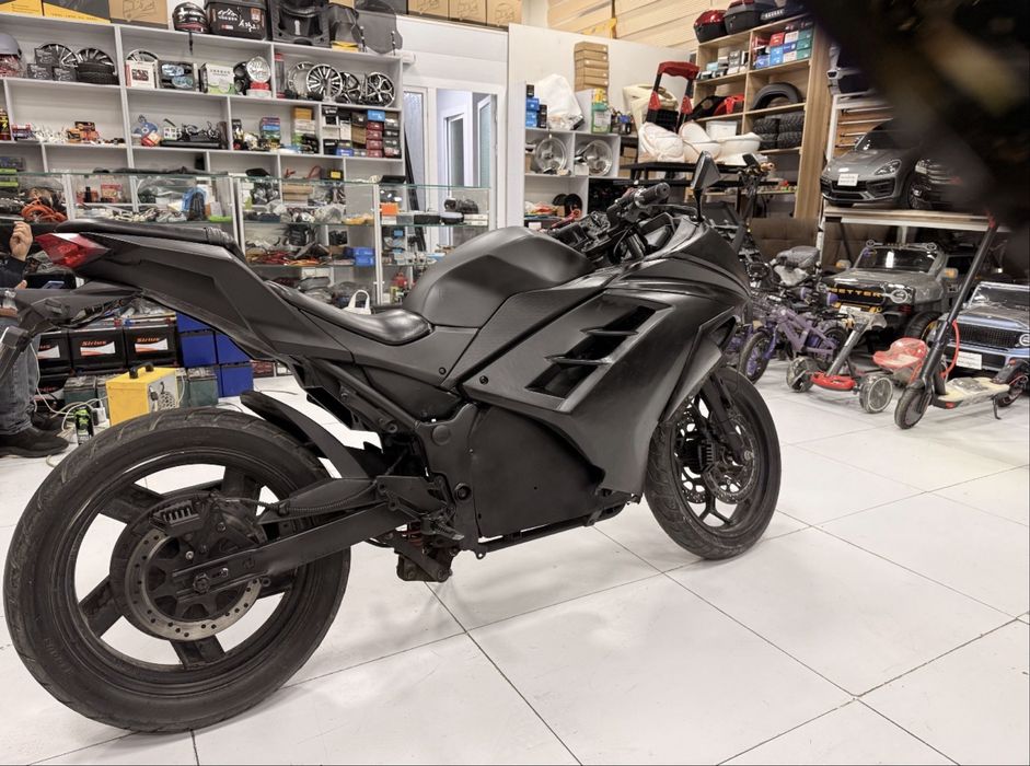Kawasaki elektro bike срочно