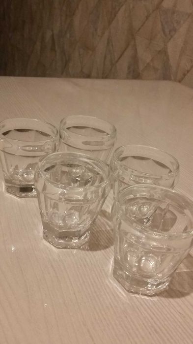 Продаю стопки хрустальные недорого